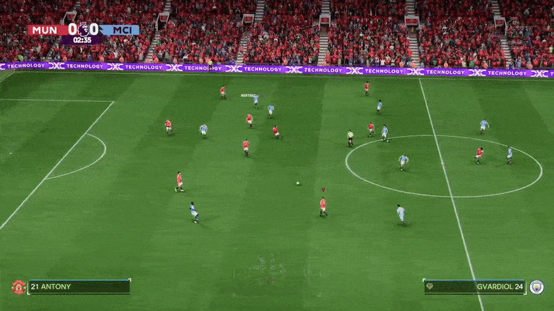FC 25 how to Antony spin: A GIF of Antony performing the Antony spin for Manchester United.