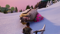 How to hide in hiding spots in Fortnite